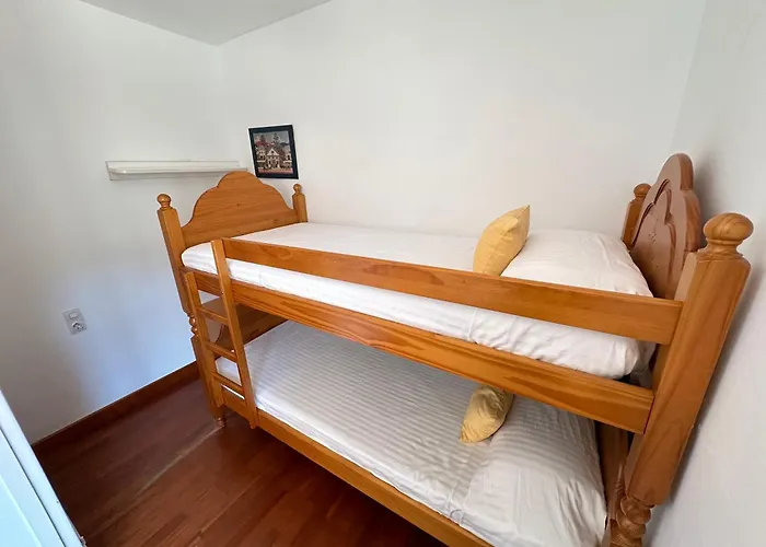 Agi Riu Segre רוזס