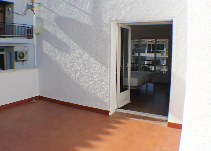 Agi Riu Segre * Roses